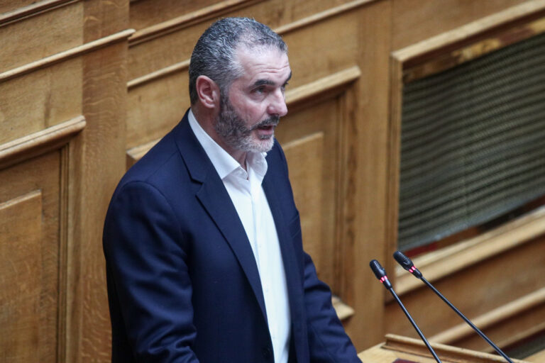 Μανόλης Χνάρης: «Να επιλυθεί χωρίς άλλη καθυστέρηση το στεγαστικό πρόβλημα του Εργατοϋπαλληλικού Κέντρου Ρεθύμνου»