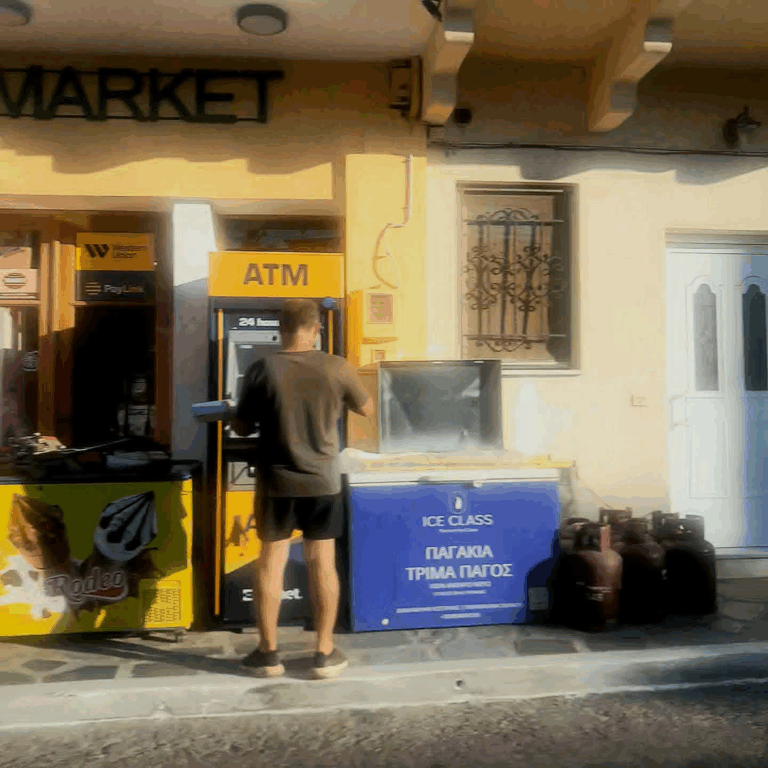 Επαναλειτουργεί ΑΤΜ στην Κάντανο μετά από δύο μήνες – “Ένα μικρό αλλά σημαντικό βήμα”