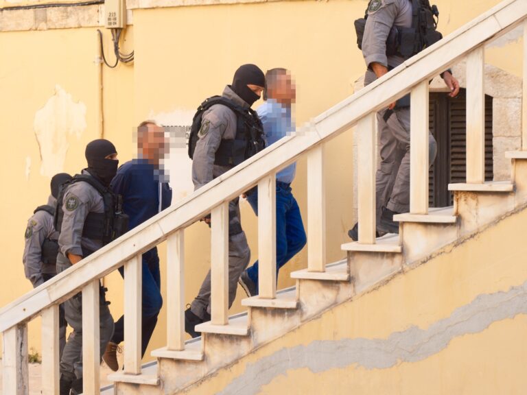 Έρευνα για αμφισβητούμενες πραγματογνωμοσύνες στα Χανιά: Εγγύηση 30.000 ευρώ στον τοξικολόγο, σήμερα το απόγευμα η απολογία του ιατροδικαστή