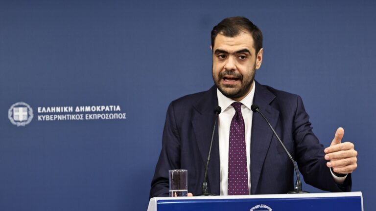 Μαρινάκης για Προσφυγικά: «Θα εκκενωθούν από κάθε μπαχαλάκια -καταληψία»