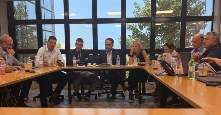 Σέβη Βολουδάκη: Συνάντηση εργασίας στο Κτηματολόγιο για τα ζητήματα των Χανίων: Στο επίκεντρο η επιτάχυνση της επίλυσης των εκκρεμοτήτων