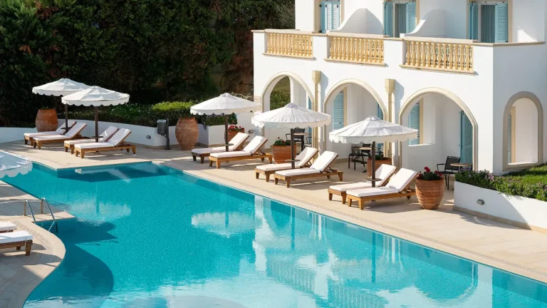 Οι «The Times» αποθεώνουν την Κρήτη: Τα 20 κορυφαία All-Inclusive θέρετρα του νησιού