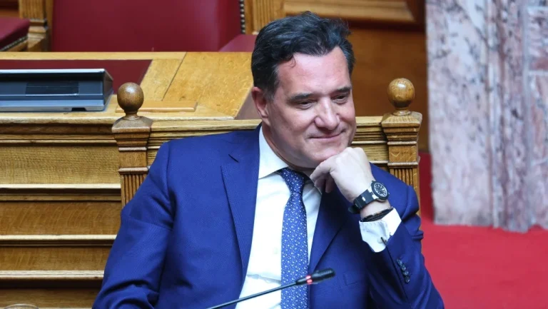 Η διαφορετική ερμηνεία του Άδωνι για τη φτώχεια στην Ελλάδα: «Μακριά από μίζερους, τα παρουσιάζουν όλα πιο δύσκολα»