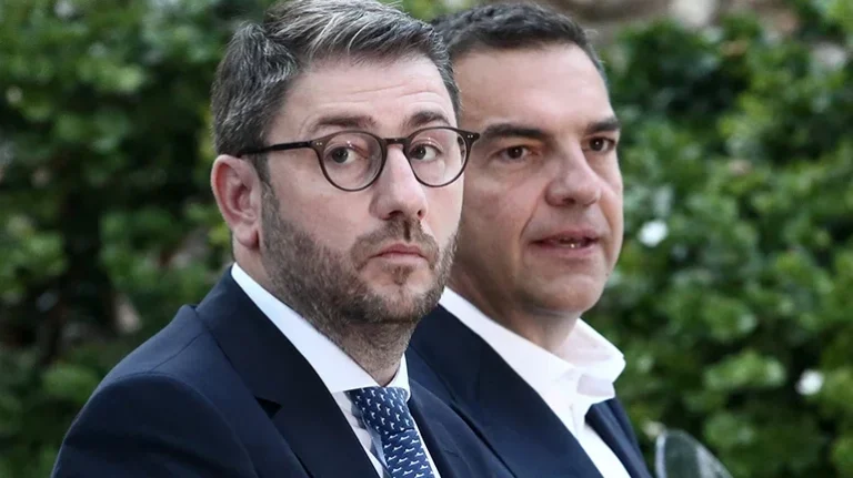 ΠΑΣΟΚ εναντίον Τσίπρα: «Μόνο σαν αστείο ακούγεται η δήλωση πως “συγκρούεται” με τα συμφέροντα»