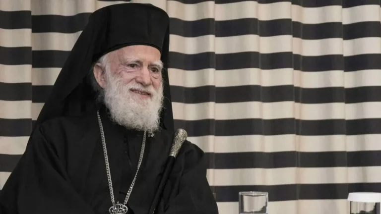 Εορτάζει σήμερα ο Αρχιεπίσκοπος πρώην Κρήτης Ειρηναίος