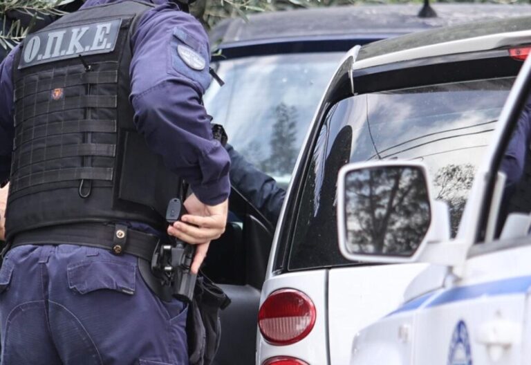 Κρήτη: Ράβδοι χρυσού, λίρες και συνομιλίες για “μωβ” χαρτονομίσματα – Τι αποκάλυψε η έφοδος της ΟΠΚΕ