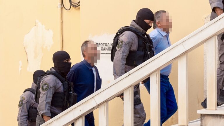 Νέες λεπτομέρειες για το μεγάλο χτύπημα στη «μαφία της Κρήτης» – Οι συλλήψεις και η επιχείρηση της ΕΛ.ΑΣ. σε ένα δίκτυο που θυμίζει “Λερναία Ύδρα”