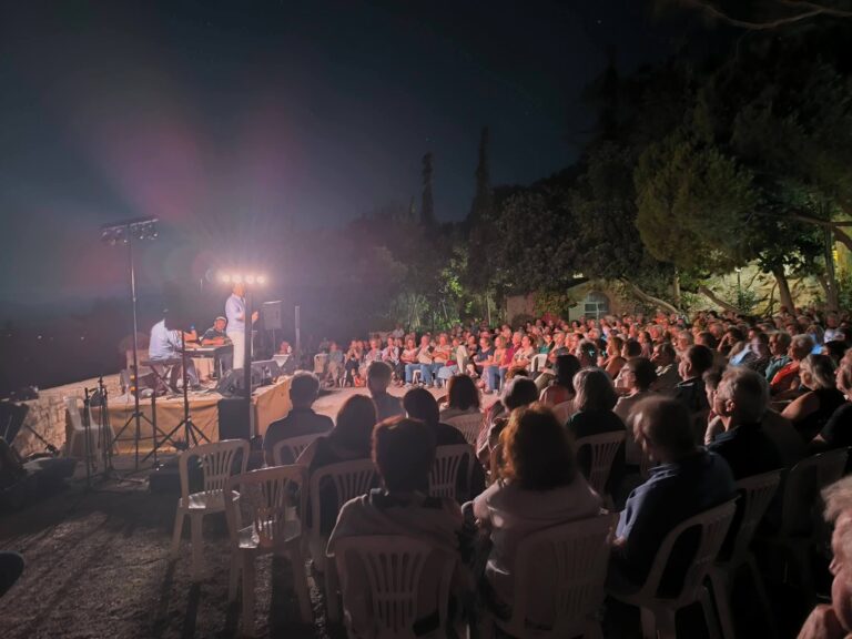 Με μεγάλη επιτυχία η μουσική εκδήλωση της Πανσελήνου του Ιουλίου στη Μαραθοκεφάλα από τον Δήμο Πλατανιά