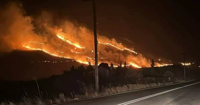 Ενώπιον του Εισαγγελέα ο 35χρονος για την πυρκαγιά στα Σέλλια Ρεθύμνου: Το μπάρμπεκιου στη νοικιασμένη βίλα και οι προειδοποιήσεις του ιδιοκτήτη