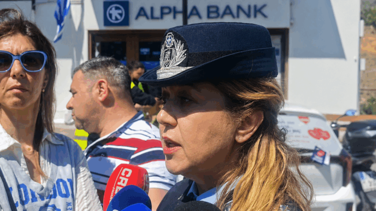Ευστρ. Κουλαρά για τουρίστες: “Όπως κι εγώ όταν πάω σε μία άλλη χώρα σέβομαι τους νόμους της, και αυτοί πρέπει να σέβονται τον ΚΟΚ της Ελλάδας”