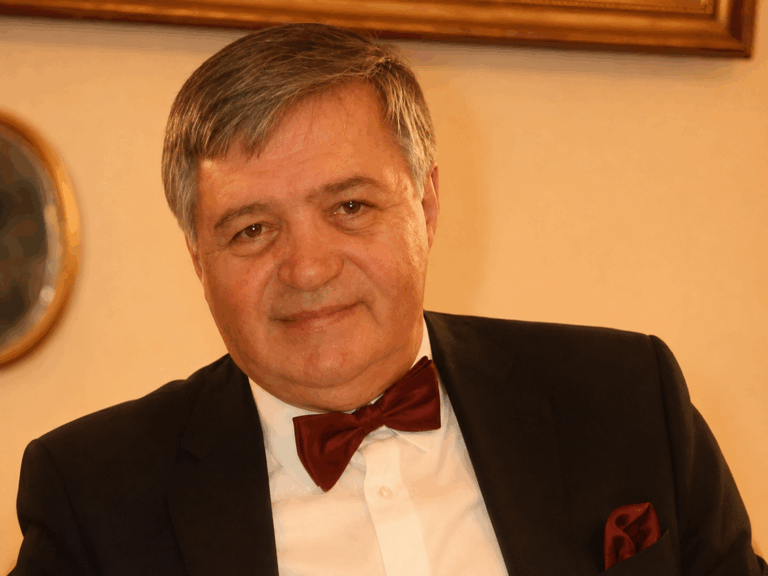 Θλίψη στα Χανιά για την απώλεια του αγγειοχειρουργού Σταύρου Πατεράκη: Έφυγε από τη ζωή σε ηλικία 73 ετών