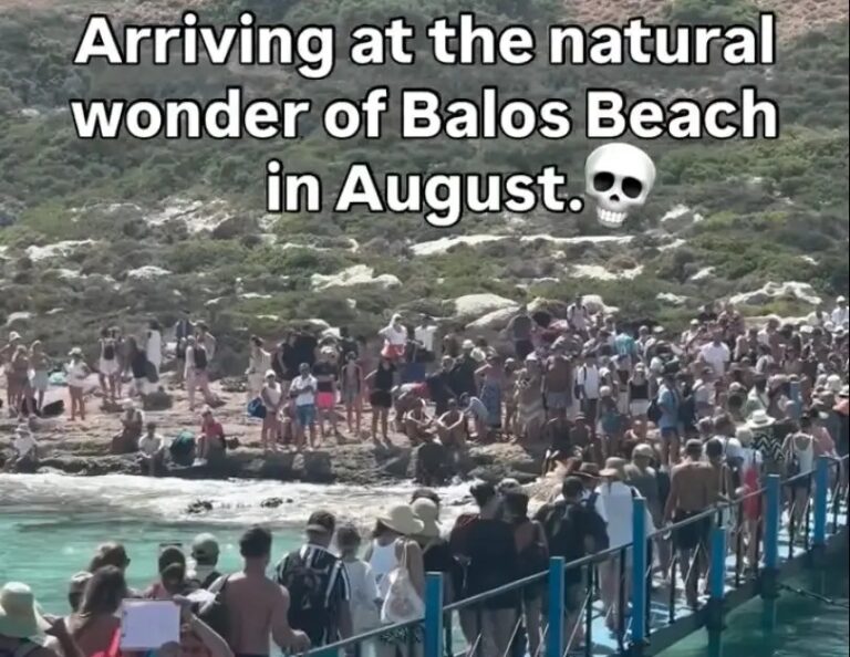Με αφορμή τις εικόνες από τον Μπάλο, η Μεσόγειος βάζει φρένο στον υπερτουρισμό με πλαφόν, κρατήσεις και QR codes στις παραλίες – Ποια τα 3 μοντέλα που μπορούν να εφαρμοστούν