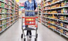 Σούπερ μάρκετ: «Έκρηξη τιμών» σε εκατοντάδες προϊόντα μέχρι τέλος Νοεμβρίου